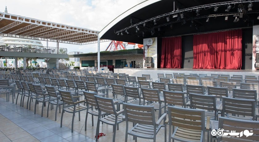 محوطه برگزاری نمایش